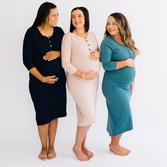 Lou Lou & Company Everyday Dress - Picture 1 of 3